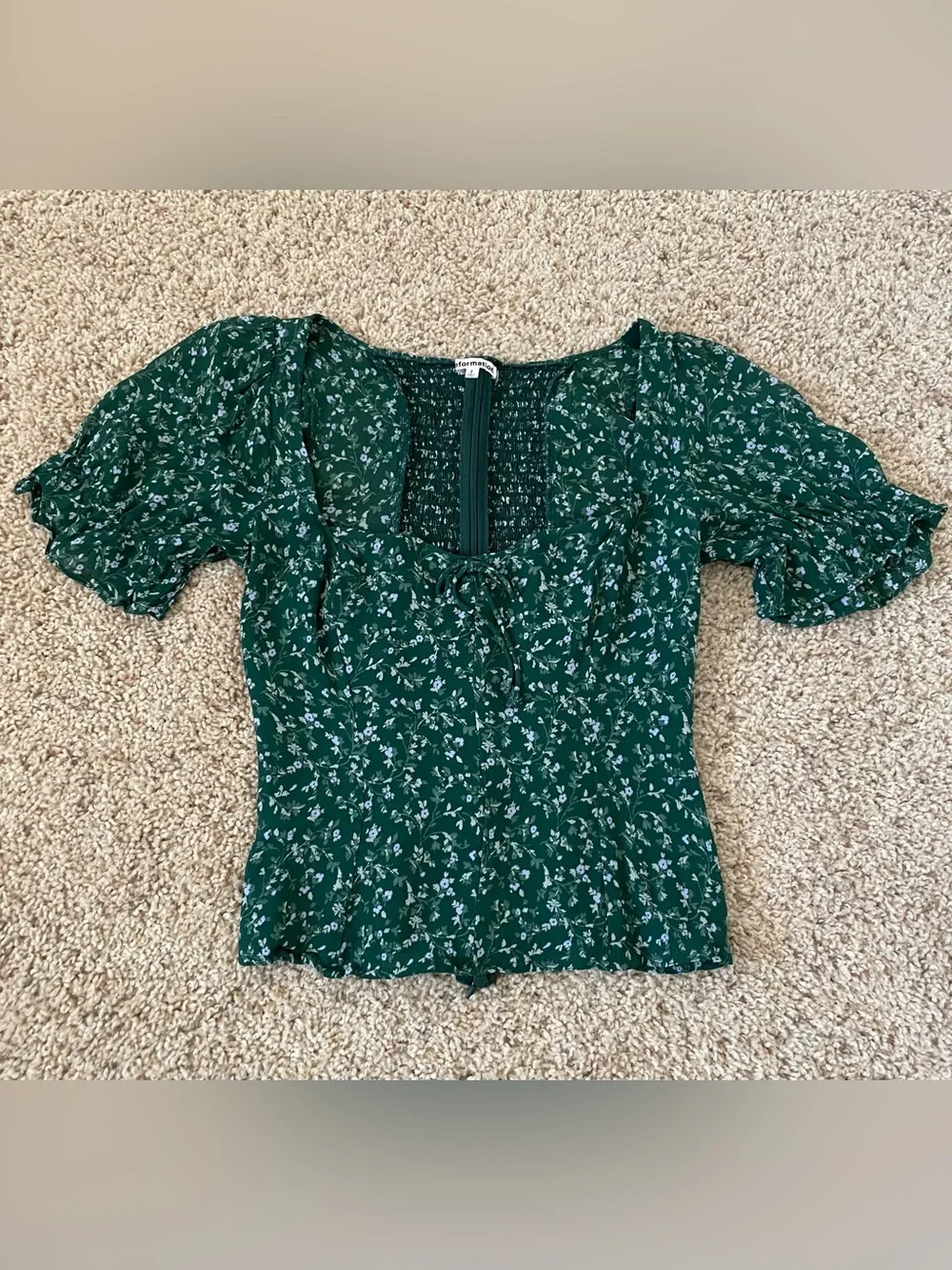 Reformation Delevan Top | Green Floral Puff-Sleeve Sweetheart Top